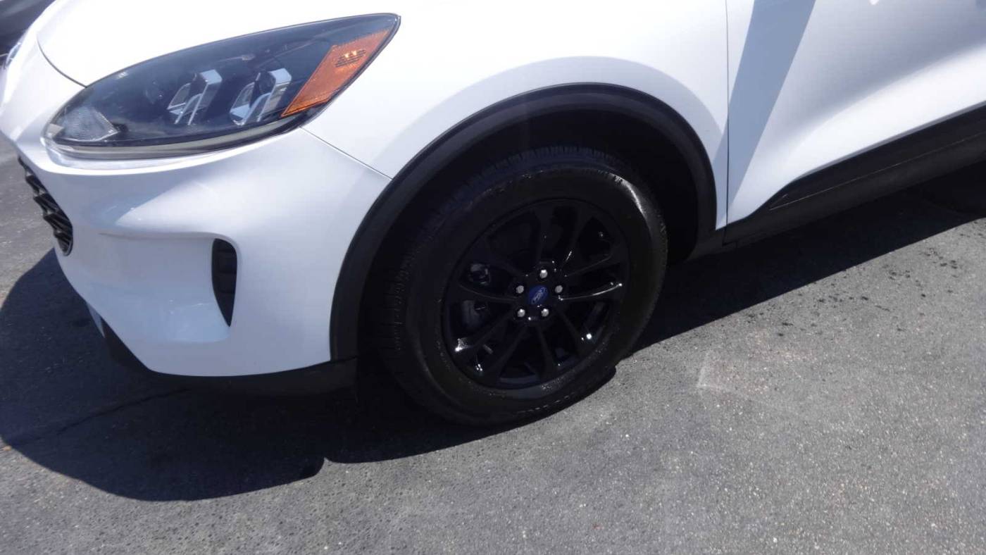 2020 ford escape hybrid se sport
