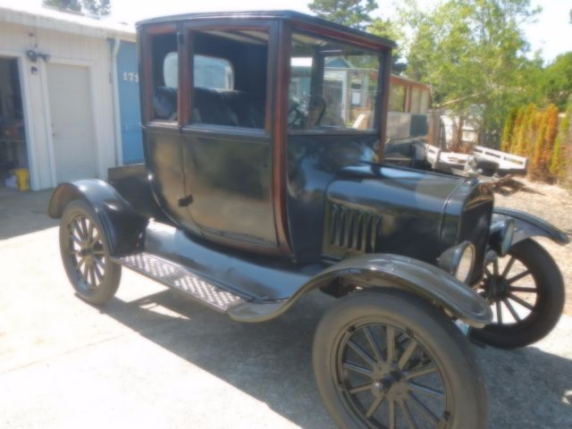black 1919 ford model t coupe