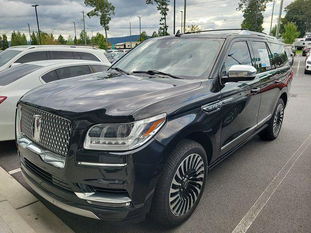 2021 lincoln navigator black label