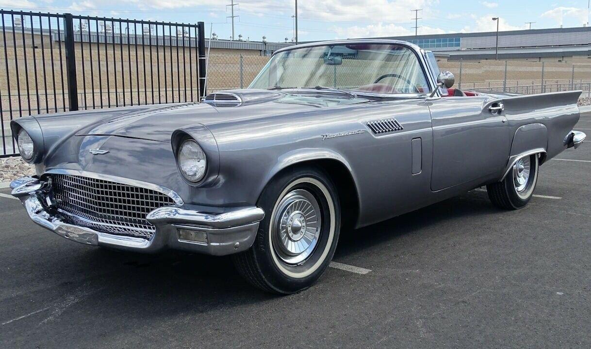 1957 ford thunderbird v8 2 speed automatic gray