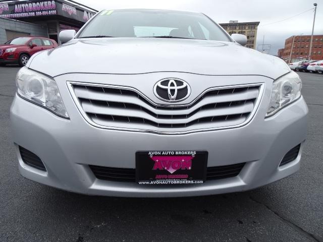 used 2011 toyota camry le avon, ma 02322 for sale in avon, massachusetts