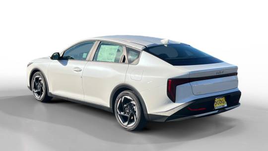new 2025 kia k4 ex