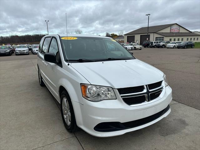 2017 dodge grand caravan se