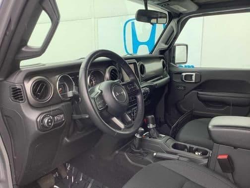 2021 jeep gladiator sport in medford, oregon