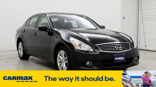 2015 Infiniti Q40
