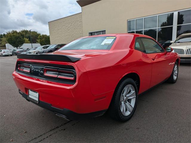 2023 dodge challenger sxt