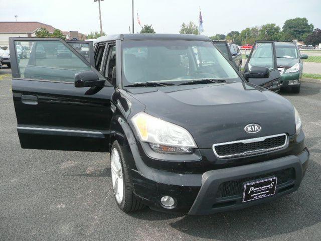 2010 kia soul !
