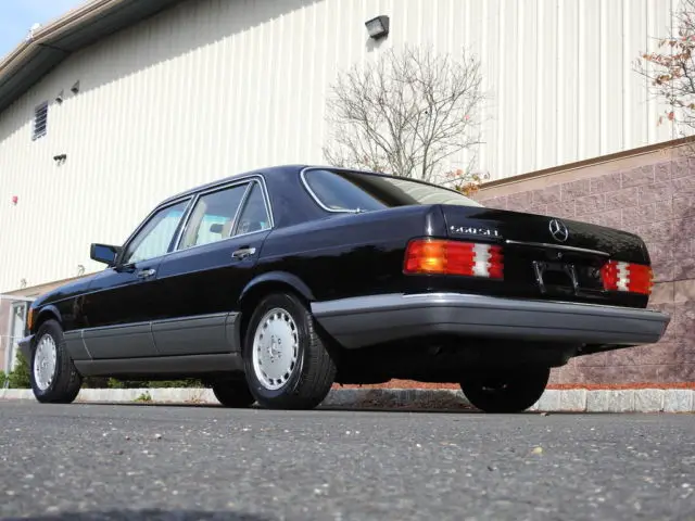 1988 mercedes benz 560sel exceptional example w126 black with palomino leather