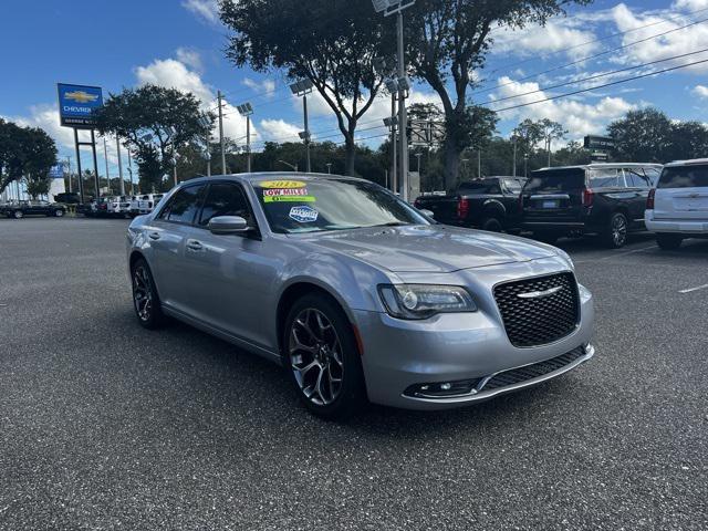 2015 chrysler 300 s