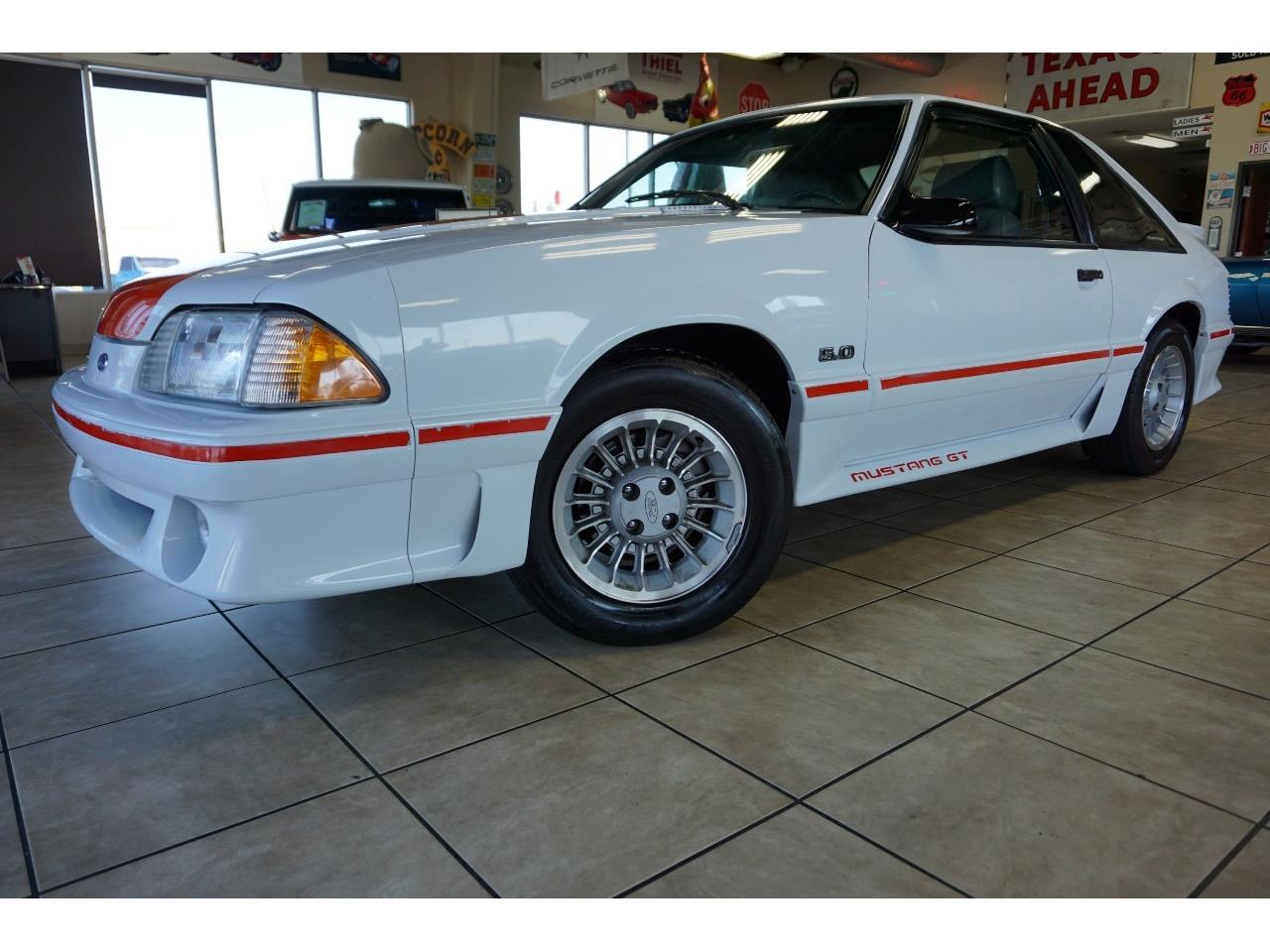 1989 ford mustang