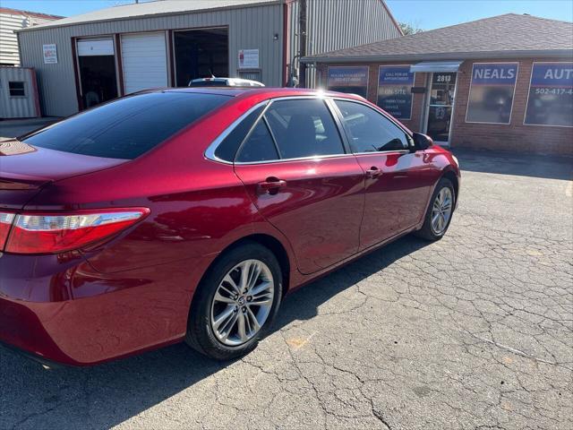2016 toyota camry se w/special edition pkg