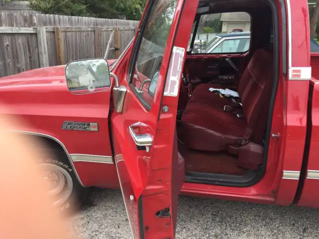 1985 gmc sierra classic 73,000 miles