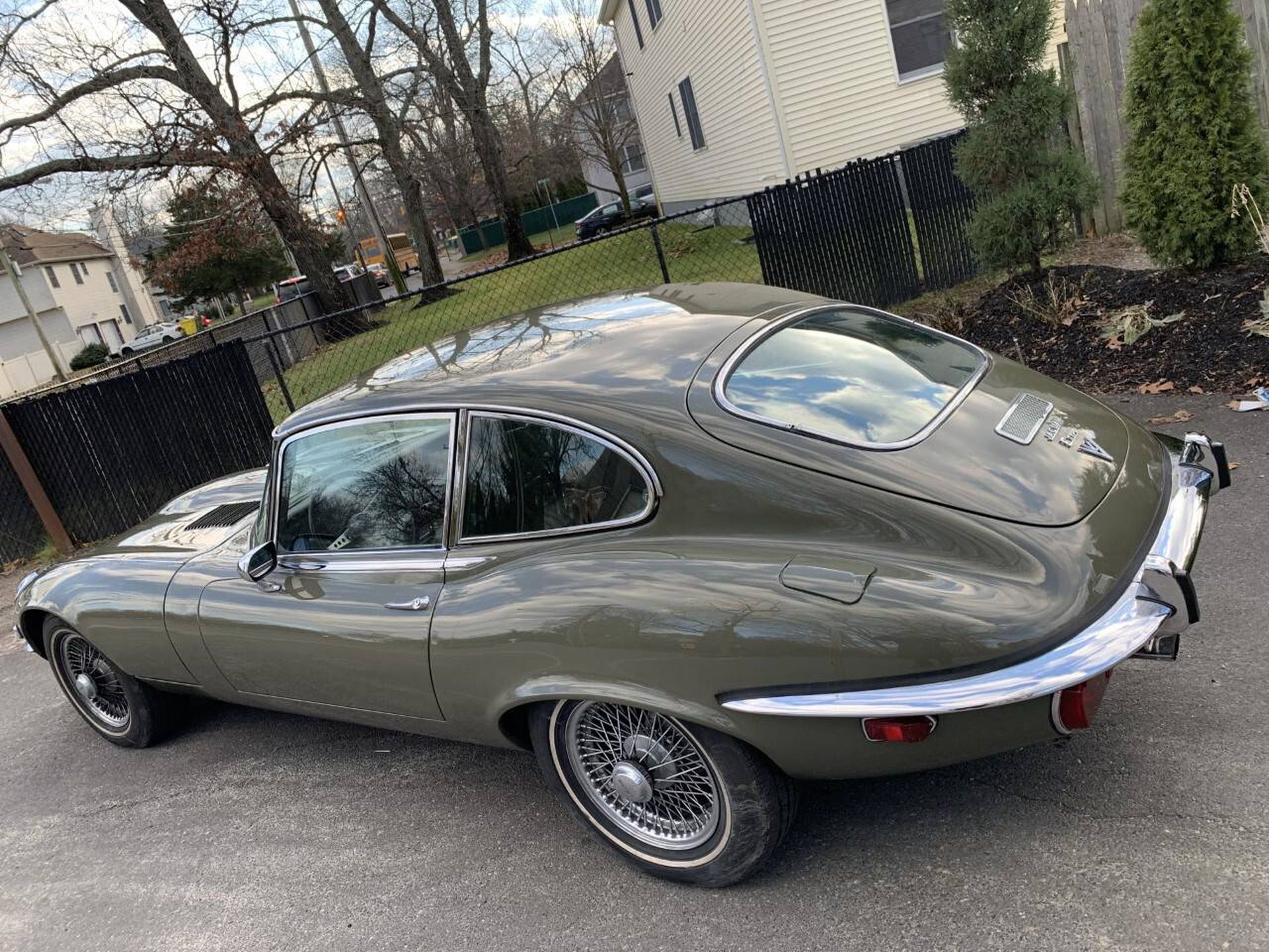 series iii coupe: 1973 jaguar e-type 2