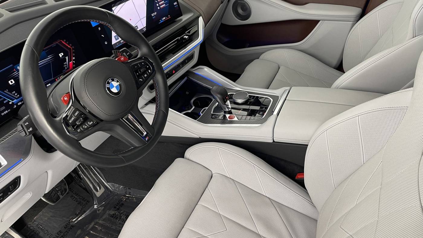 2023 bmw xm base