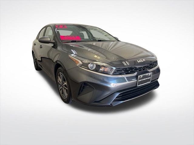2022 kia forte lxs