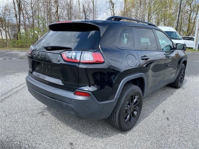 2023 jeep cherokee altitude lux