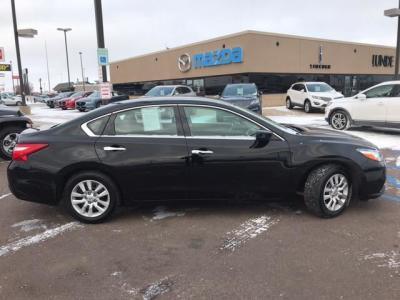 2017 nissan altima 2.5 s 2.5 s 4dr sedan (midyear release for sale in fargo, north dakota