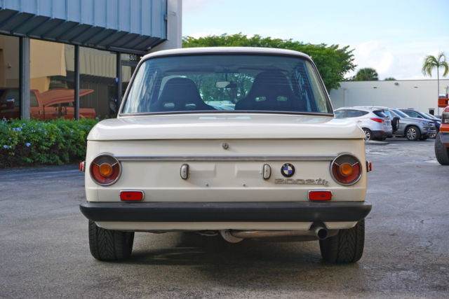 1972 bmw 2002 e10 - turbo look - 5 speed lsd