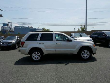 2010 jeep grand cherokee laredo 4x2 laredo 4dr suv for sale in newark, delaware