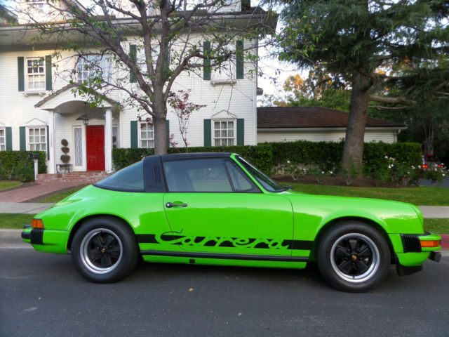 1975 porsche carrera targa rare lime green/black french model w/ spoiler delete