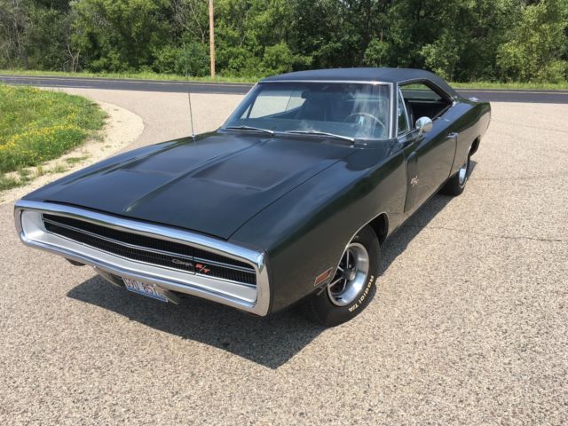 1970 dodge charger r/t 440 4 speed dana, all #'s match clean unrestored real r/t