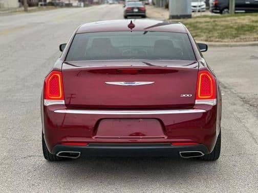 2018 chrysler 300 limited in kansas city, kansas