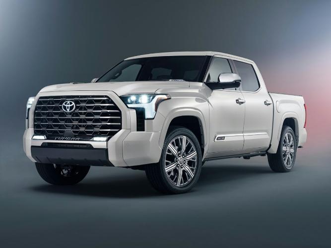 new 2024 toyota tundra 4wd platinum hybrid