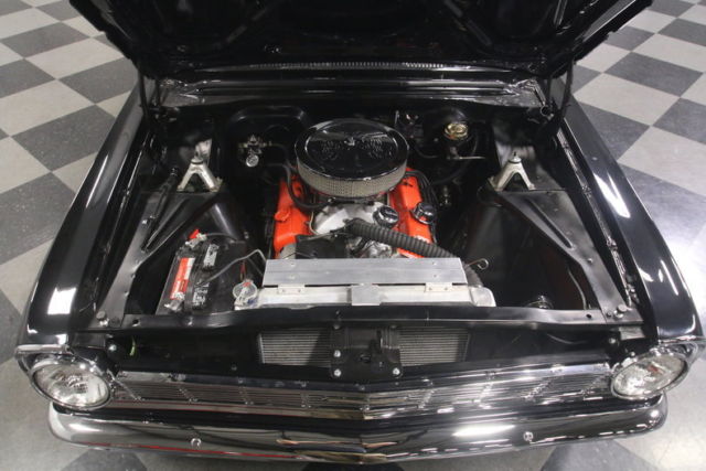 great paint/interior, built 350 crate, lunati cam, dart aluminum heads, 4-speed!