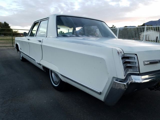 1967 chrysler newport custom 4dr cruiser = long&low