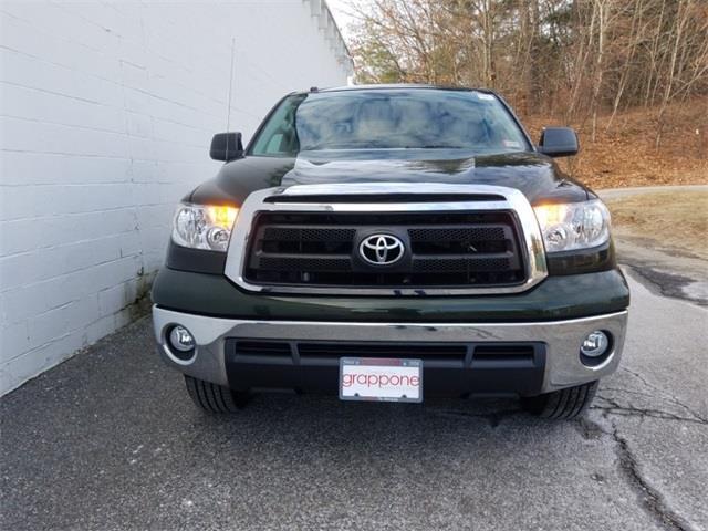 2012 toyota tundra grade 4x4 grade 4dr crewmax cab pickup sb (5.7l v8 for sale in bow, new hampshire