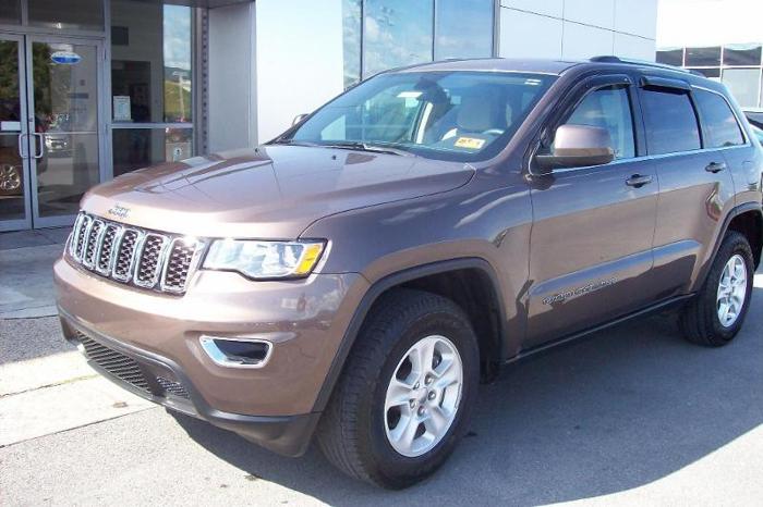 2017 jeep grand cherokee laredo 4x4 laredo 4dr suv for sale in moorefield, west virginia