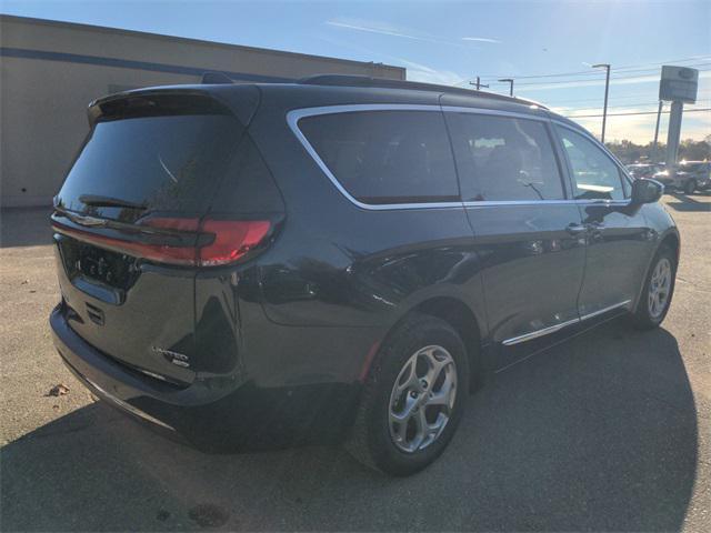 2022 chrysler pacifica limited