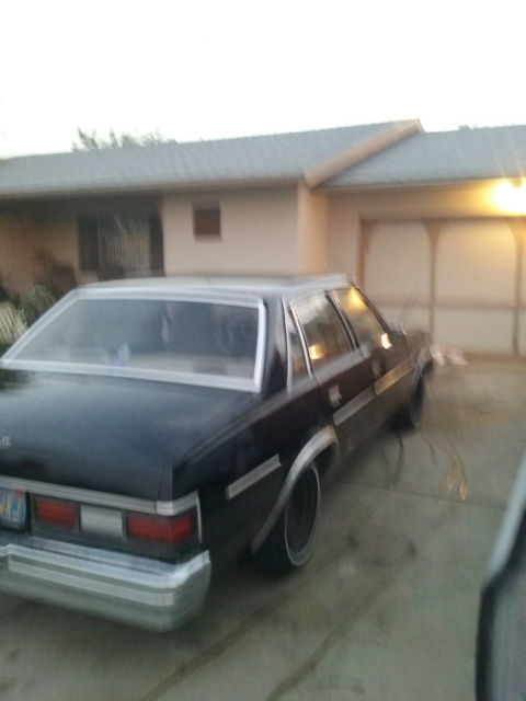 1979 chevrolet malibu classic sport sedan 4-door 5.0l