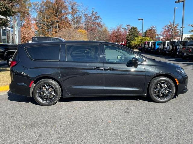 2020 chrysler pacifica touring