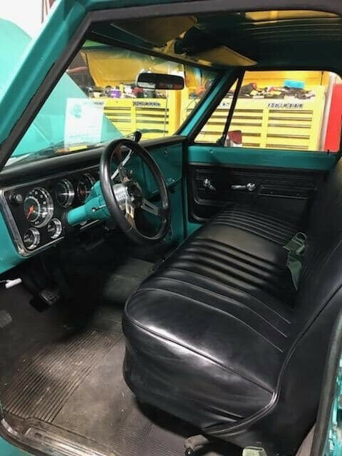 1972 chevrolet 1500 â½ ton classic pickup truck 13,792 miles 4 speed auto 4wd