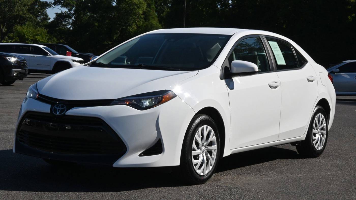 2018 toyota corolla l