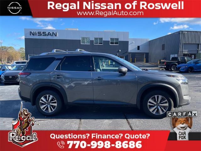 2022 nissan pathfinder sl