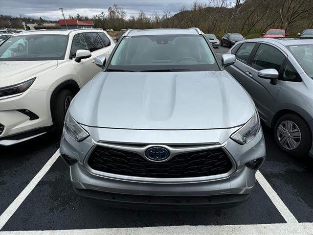 2023 toyota highlander hybrid xle