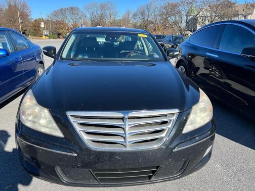 2010 hyundai genesis in saint louis, missouri