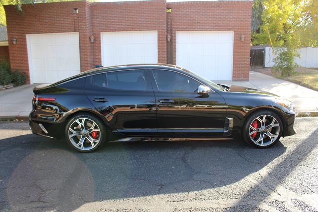 2018 kia stinger gt2