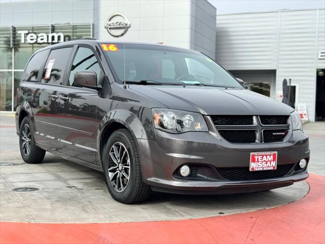 2016 dodge grand caravan r/t