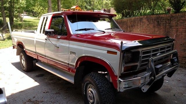 1984 ford f250 xlt 4x4 extended cab long bed pickup truck, 2nd owner, low miles!