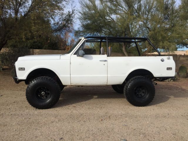 1972 k-5 blazer custom 8 point full roll cage new pro comp rims and 35' bfg