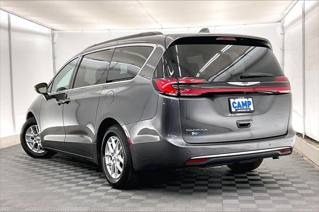 2022 chrysler pacifica touring l