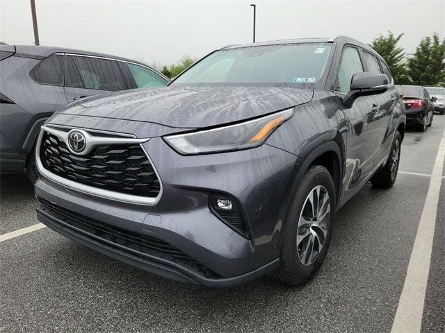 2023 toyota highlander xle in downingtown, pennsylvania