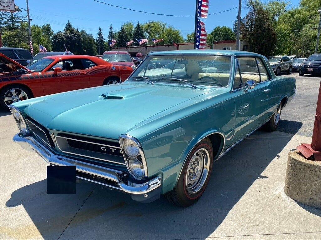 1965 pontiac gto 389 tri power 4 speedgenuine gto 79697 miles