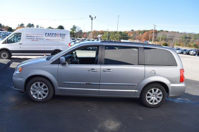 2015 chrysler town and country touring touring 4dr mini-van for sale in yarmouth, maine