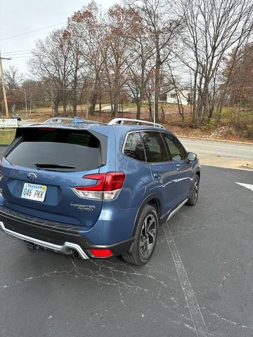 2022 subaru forester touring