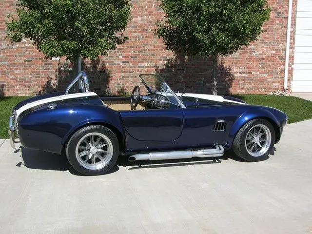 1965 shelby cobra replica, new 427 v8 528hp with 1000 miles!