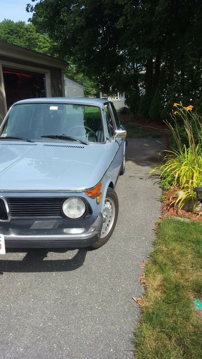 1976 bmw 2002 base